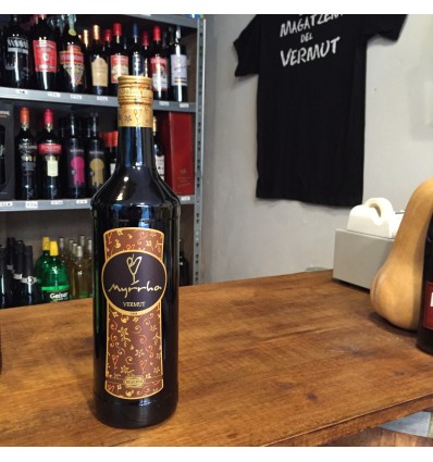 magatzem del Vermut Myrrha Reserva rojo 1lt